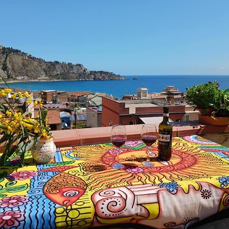 Mungi Bay, Flat With Sea View Roof Top Terrace Giardini Naxos Esterno foto